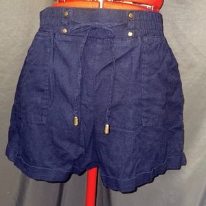 Navy blue linen shorts, Sz M